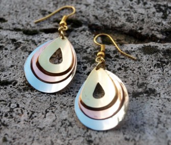 Drop-shaped golden silver earrings (code OR.AG.109)