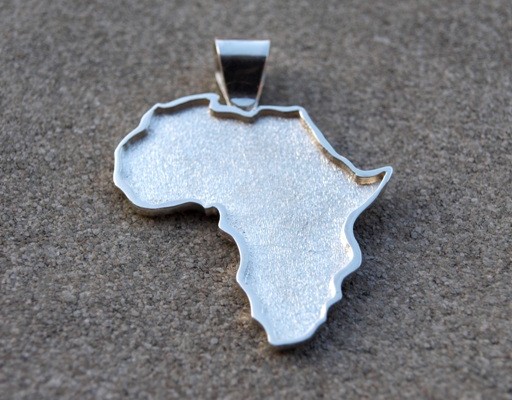 Pendant “Africa” ​​with silver outline (cod.PN.AG.20)