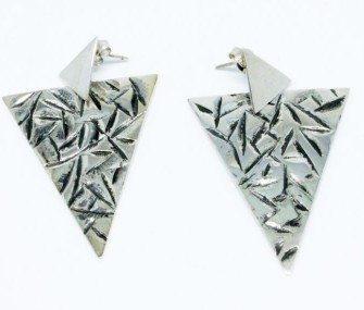 Silver triangle earrings (code OR.AG.62)