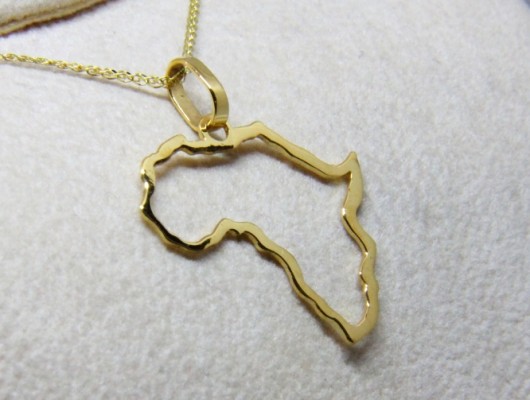 Gold pendant with Africa profile (Cod. PN.AU.08)